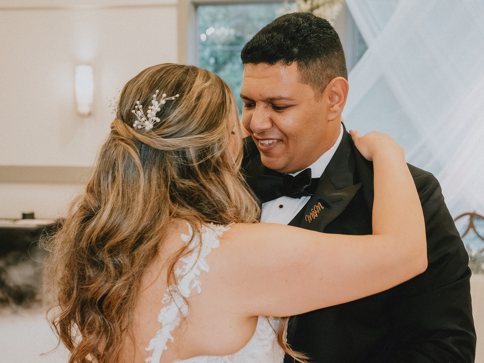 paramount-event-venue-rustic-raleigh-mena-marina-mena-marina-034-14 Paramount Event Venue Wedding | Mena & Marina -