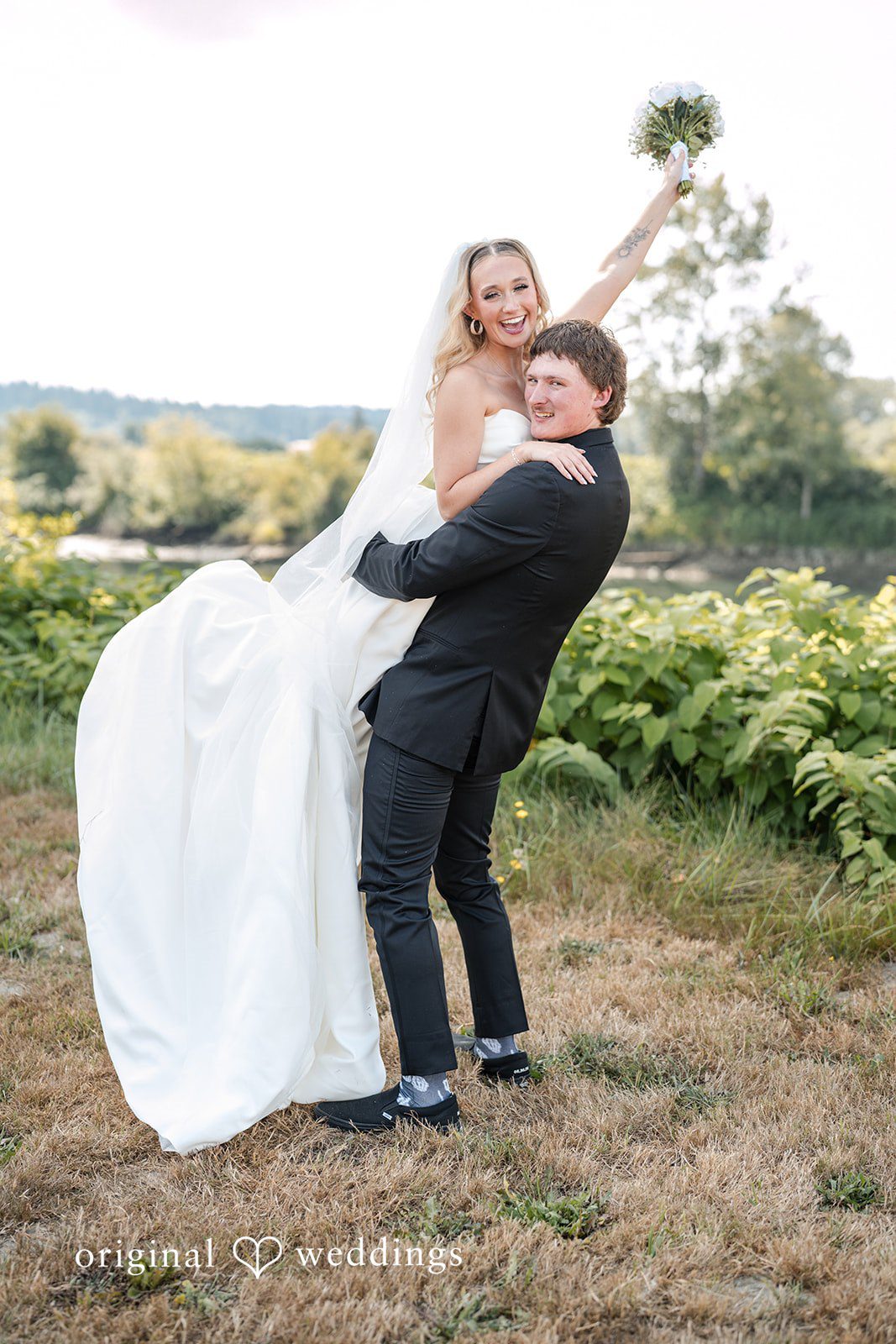Baylee + Jackson Groom dipping the bride