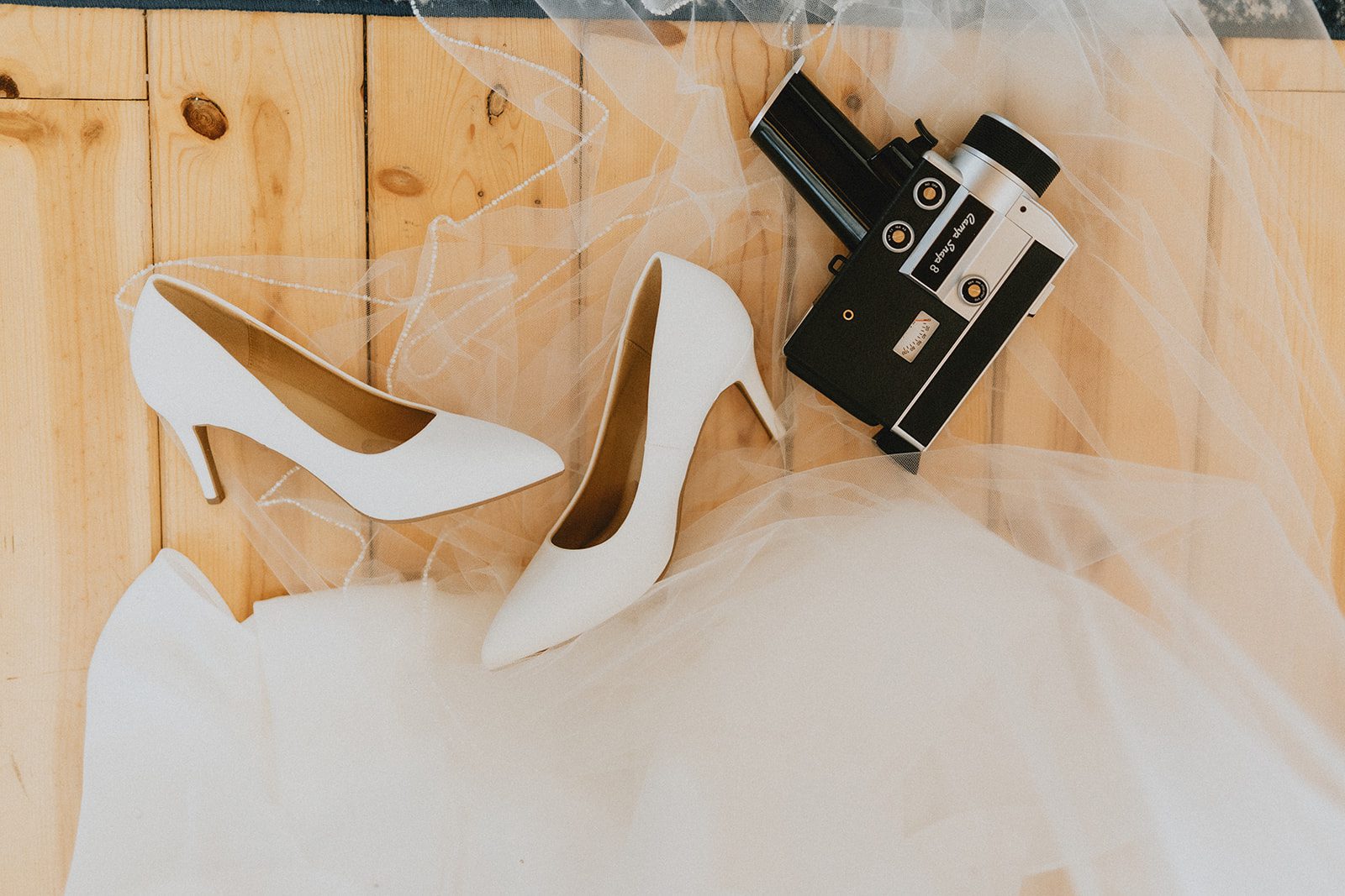 pine-hollow-farms-rustic-st-louis-natalie-john-p005-07 Bride's shoes and wedding details