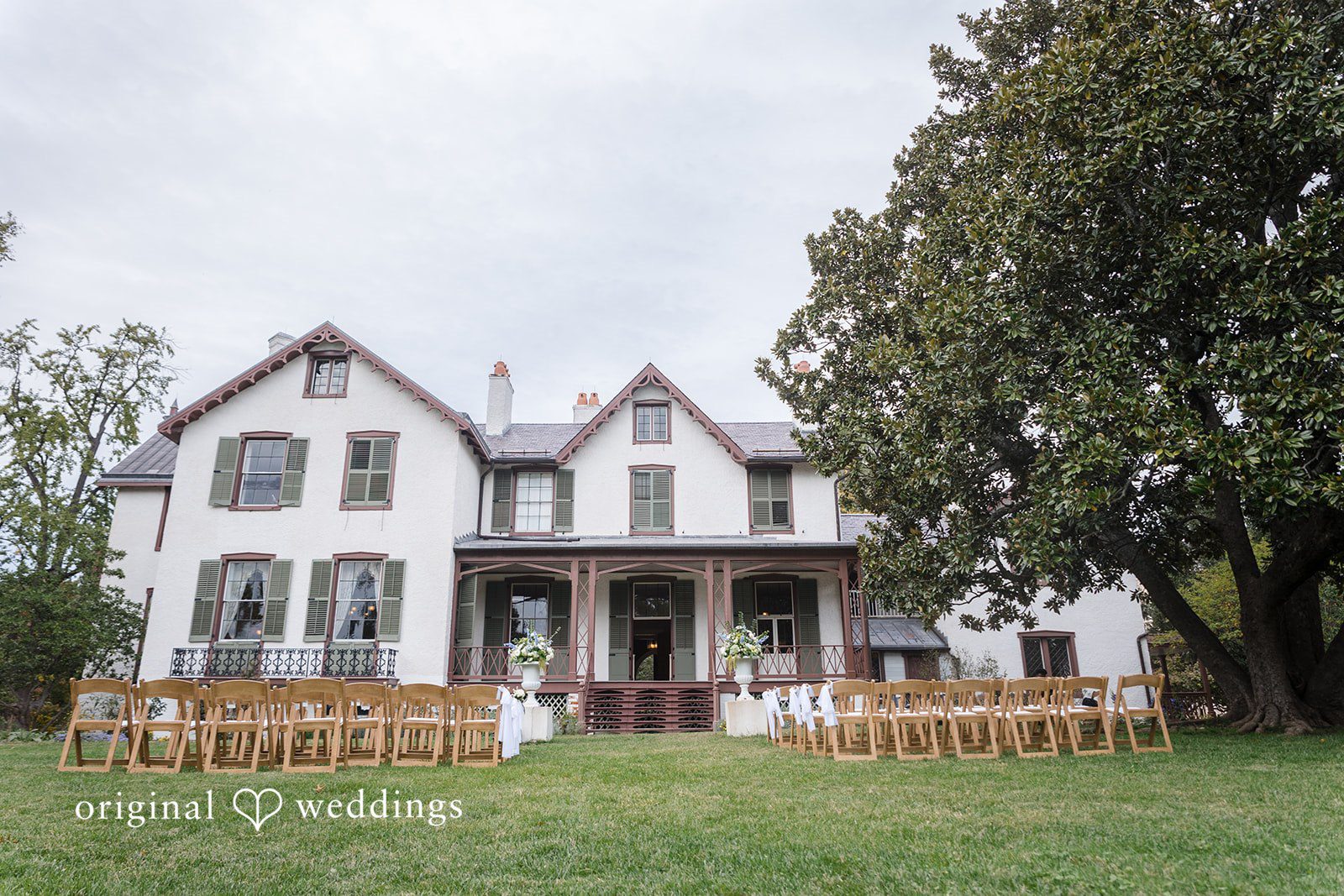 Hannah + Jonathan Wedding day scene at President Lincoln's Cottage