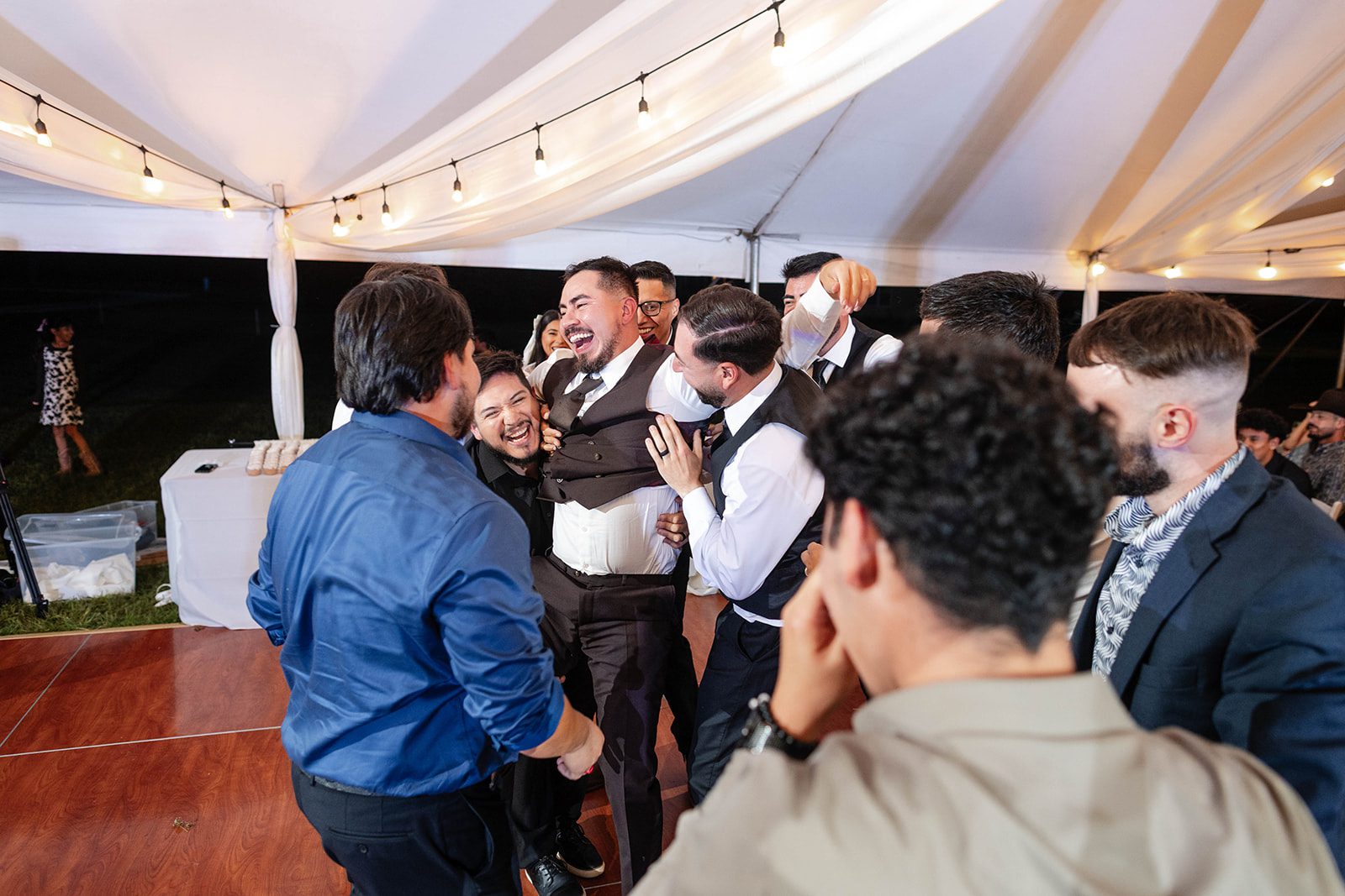 Illinois Backyard Wedding | Aaron & Yamileex -