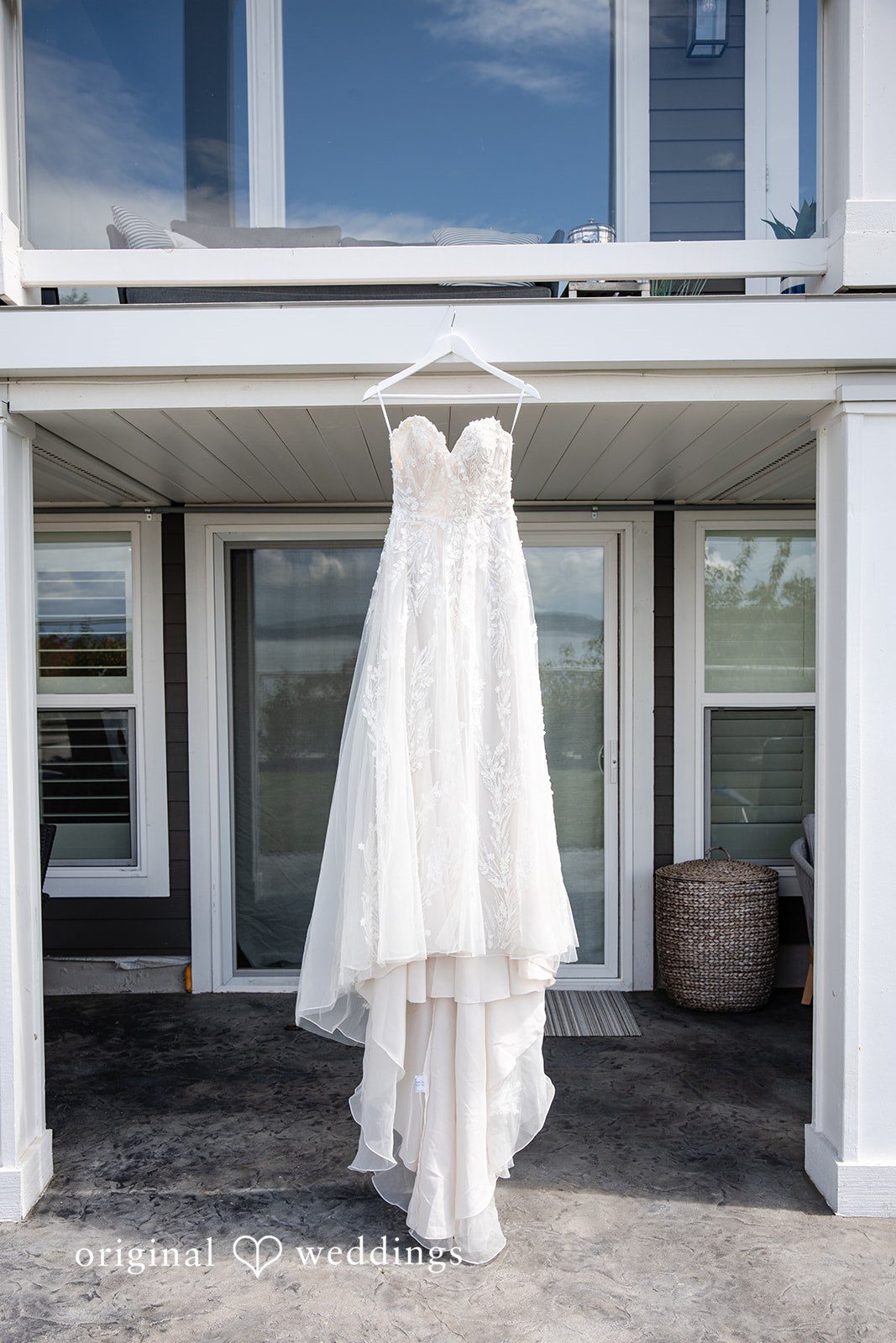 Seattle Wedding Photographers at Ray's Boathouse | Jocelyn & Rylan -