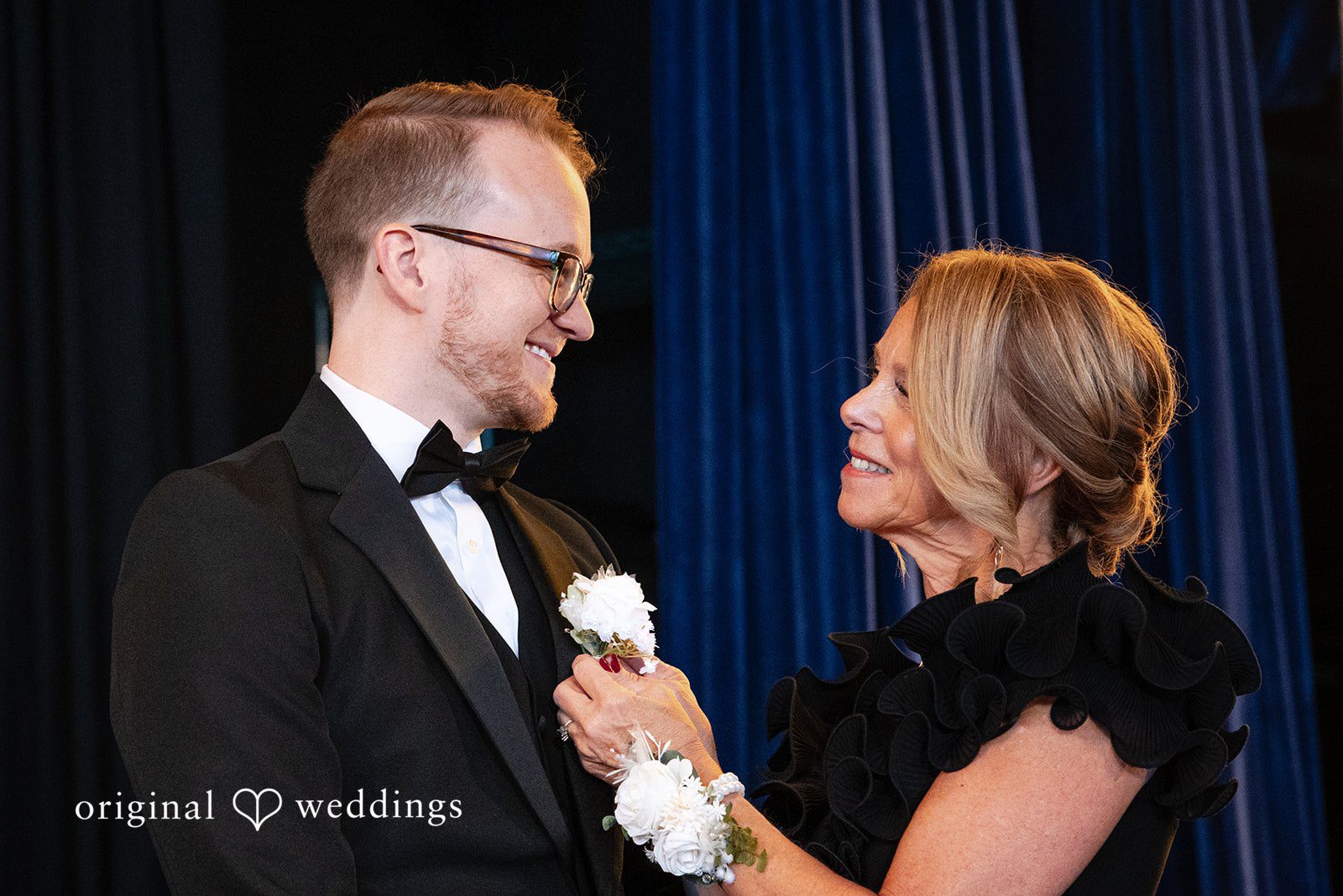 Groom getting ready with his mother