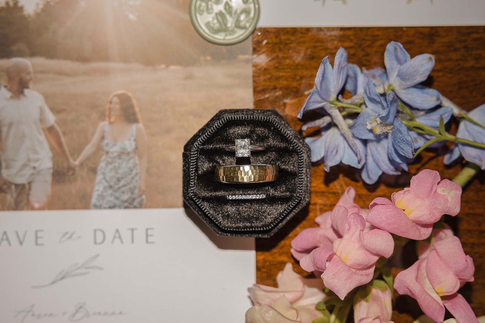 Wedding rings and details on a flat lay