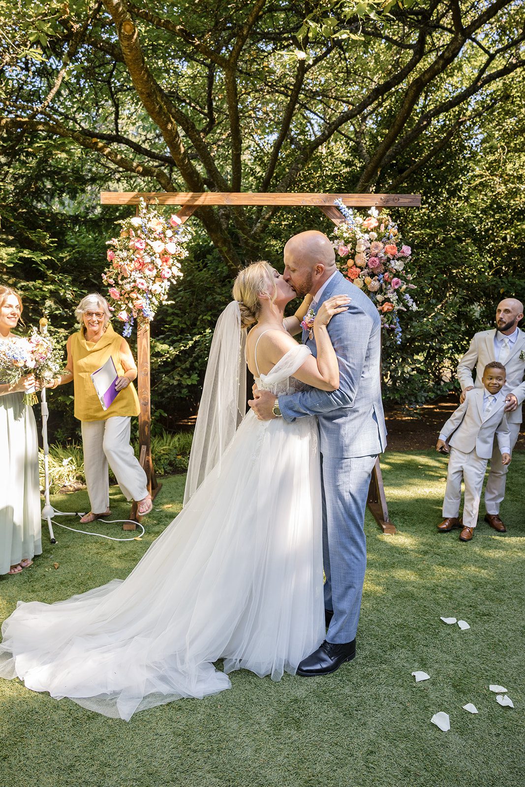 Outdoor wedding ceremony under the trees