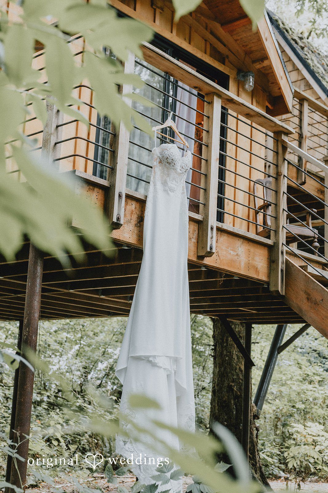 Kailyn + Tony Treehouse with the wedding dress on display at Samara Farm