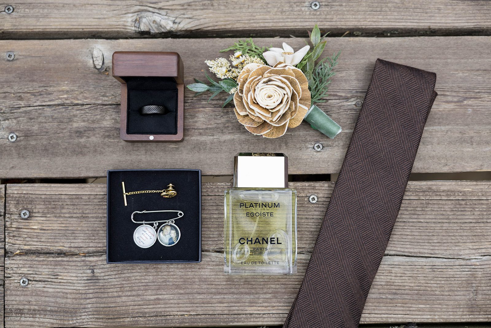 spirit-in-the-pines-timeless-minneapolis-anna-justin-anna-justin-005-13 Spirit in the Pines Wedding | Anna & Justin -