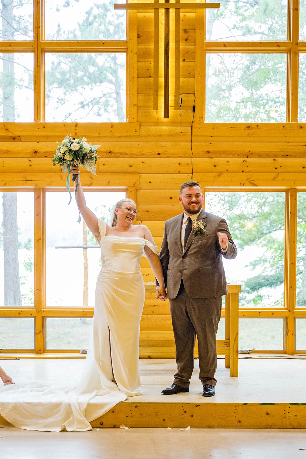 spirit-in-the-pines-timeless-minneapolis-anna-justin-anna-justin-016-34 Spirit in the Pines Wedding | Anna & Justin -