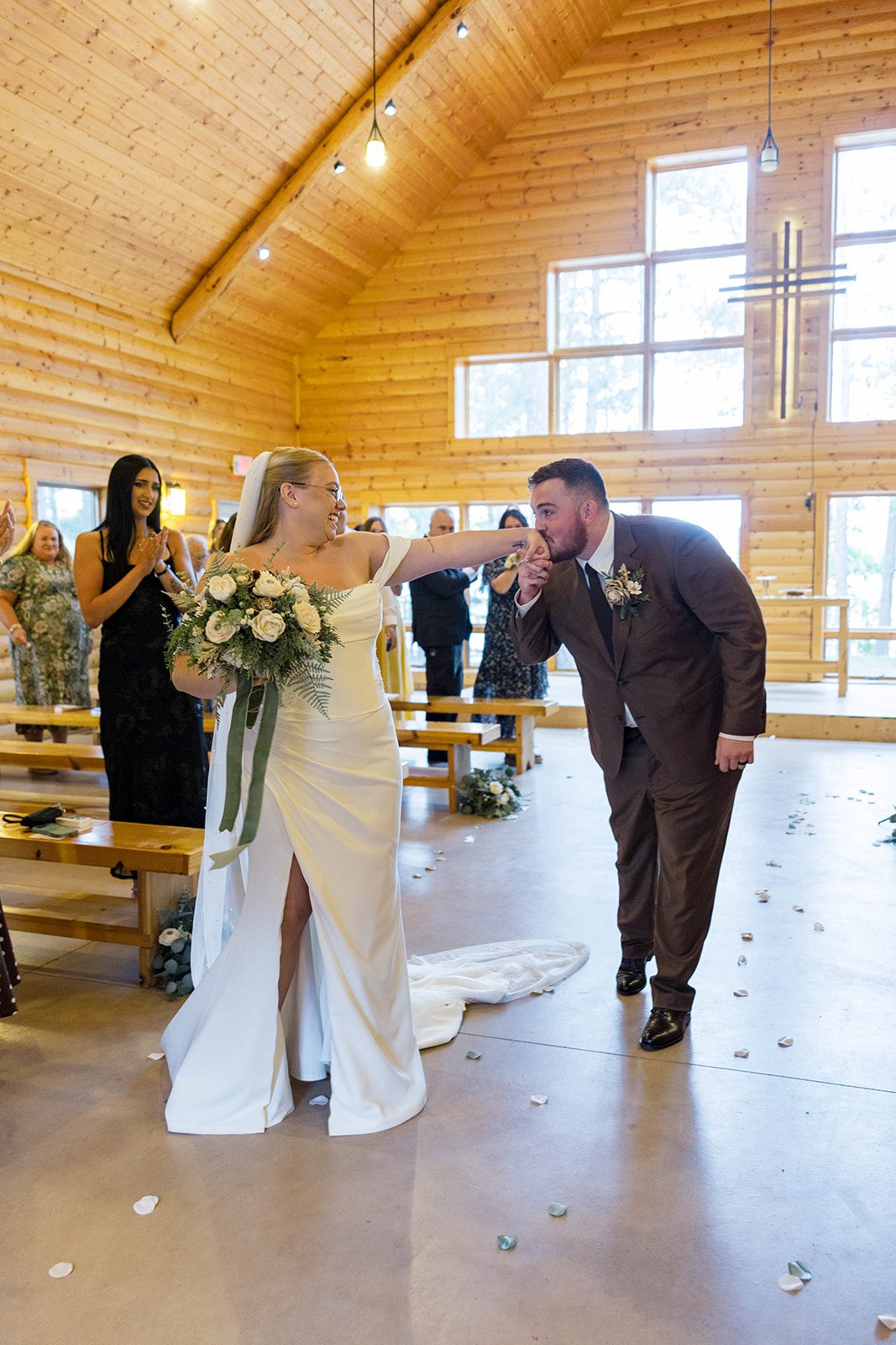 spirit-in-the-pines-timeless-minneapolis-anna-justin-anna-justin-017-27 Spirit in the Pines Wedding | Anna & Justin -