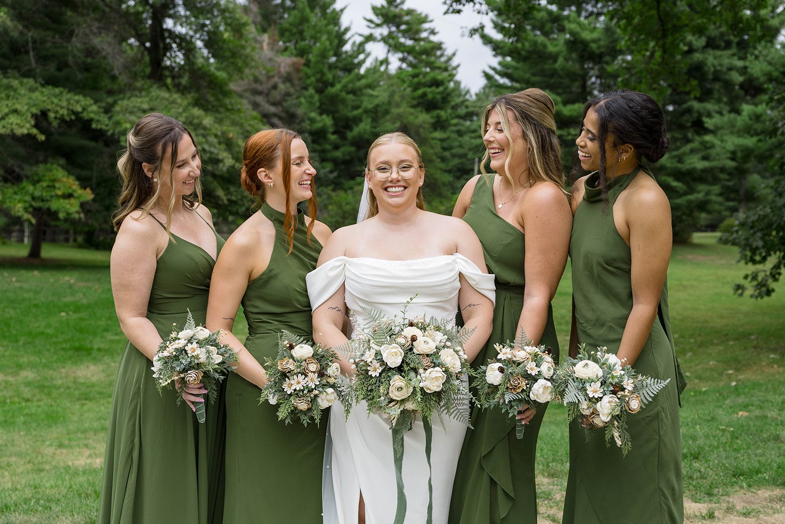 spirit-in-the-pines-timeless-minneapolis-anna-justin-anna-justin-038-04 Spirit in the Pines Wedding | Anna & Justin -