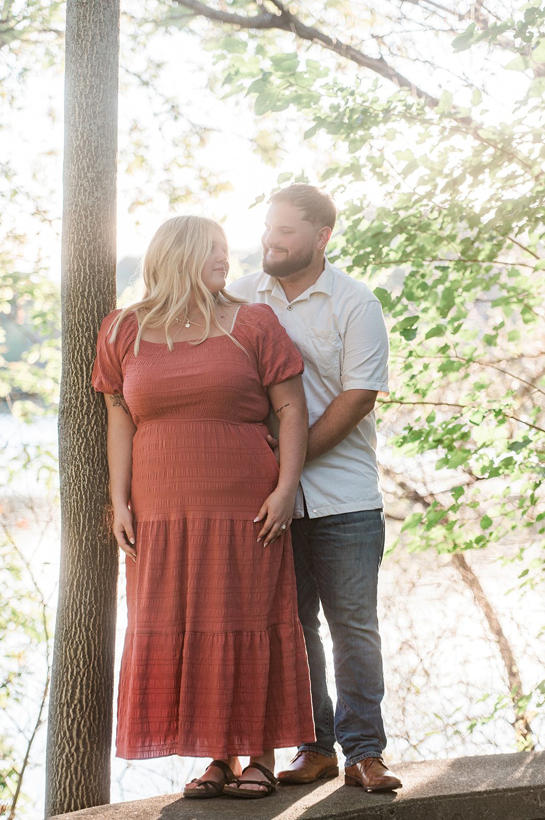 spy-pond-airy-boston-daniel-emily-p010-15 Back hug portrait among the trees