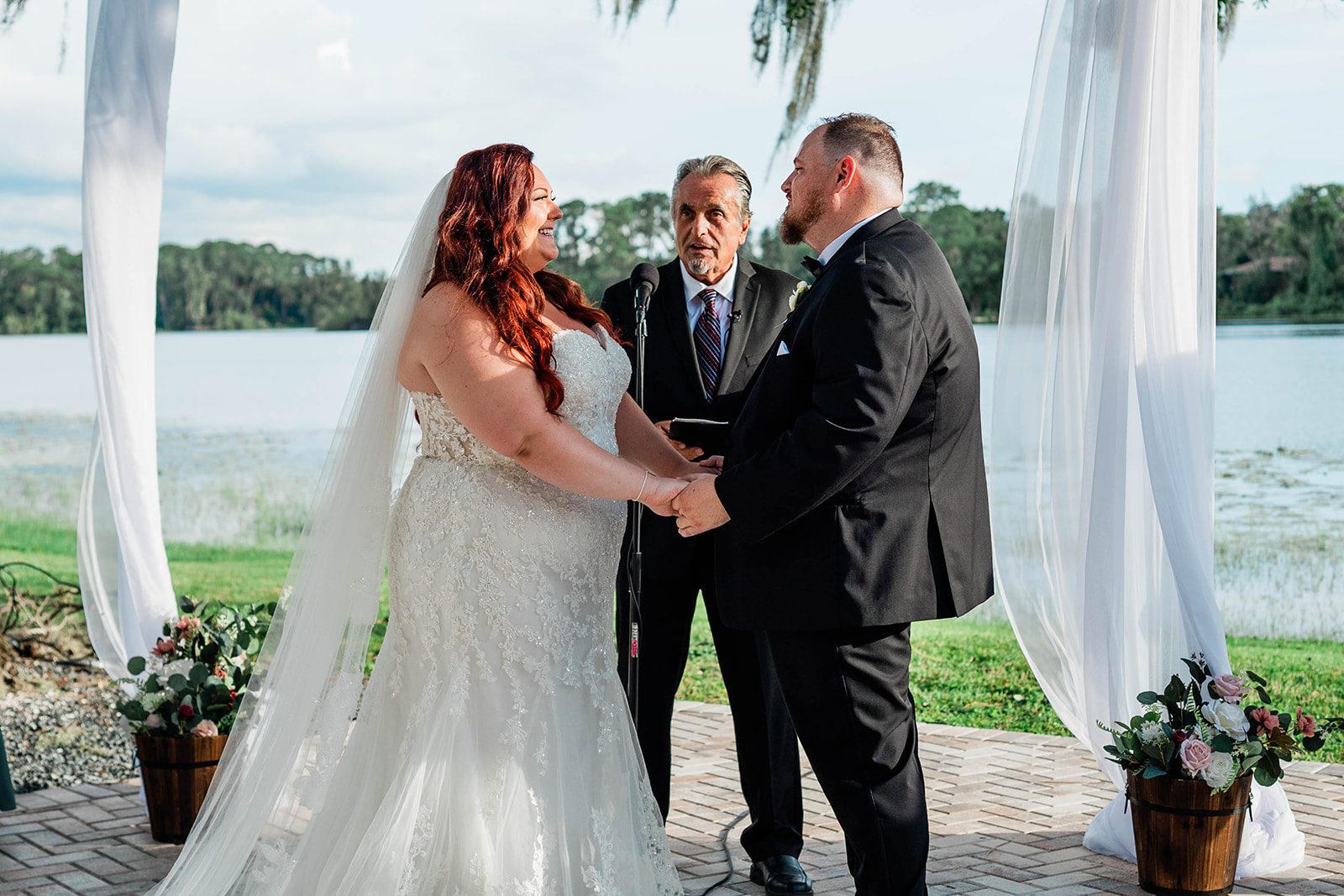 the-barn-at-crescent-lake-airy-tampa-victoria-john-victoria-john-017-07 The Barn at Crescent Lake Wedding | Victoria & John -