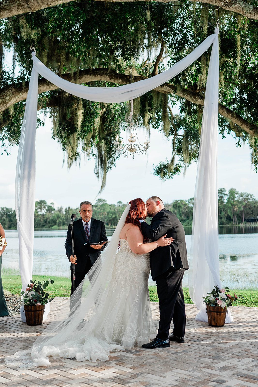 the-barn-at-crescent-lake-airy-tampa-victoria-john-victoria-john-018-19 The Barn at Crescent Lake Wedding | Victoria & John -