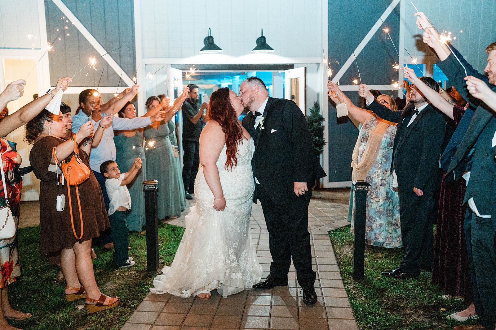 the-barn-at-crescent-lake-airy-tampa-victoria-john-victoria-john-038-29 The Barn at Crescent Lake Wedding | Victoria & John -