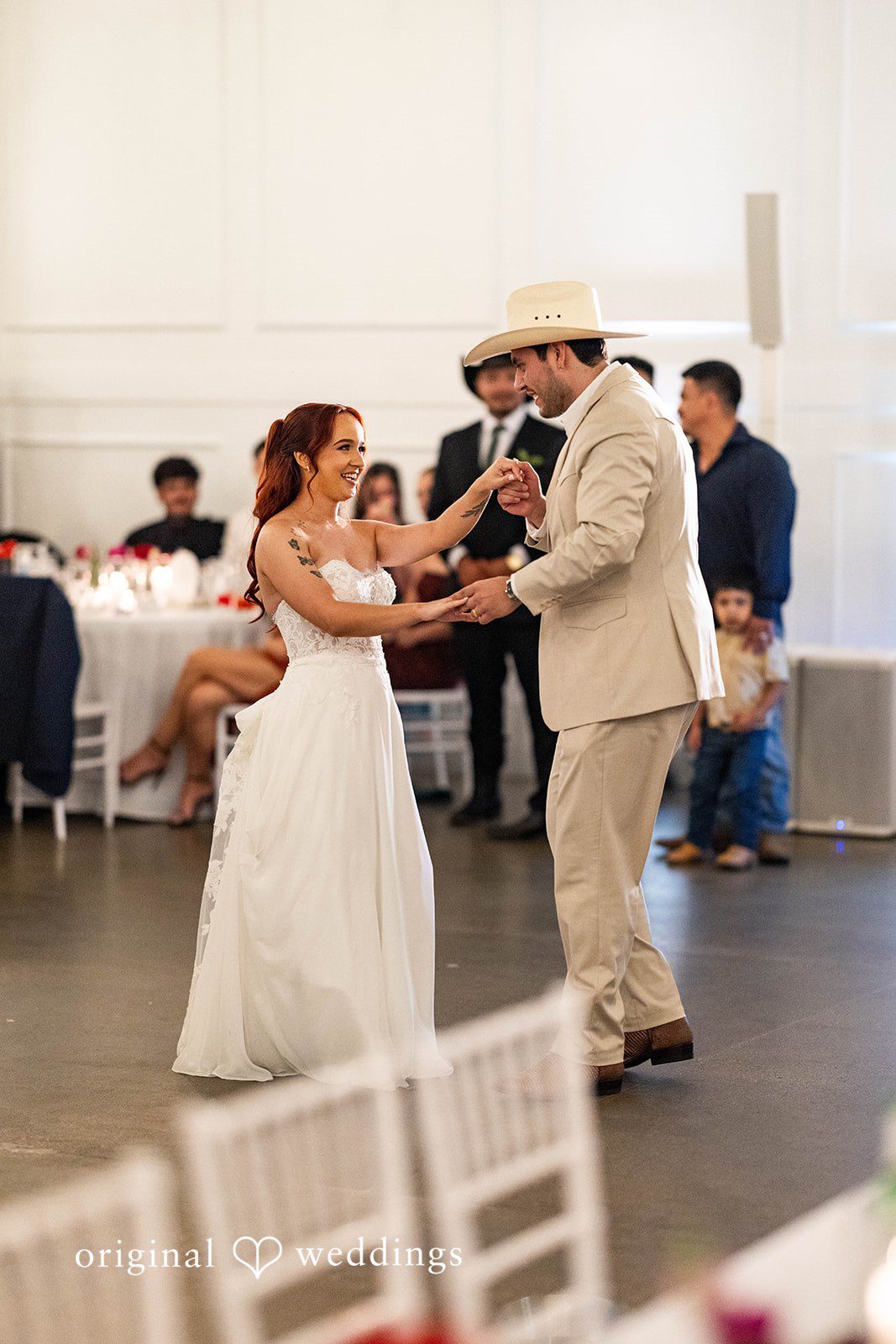 Andrea + Roberto Bride and groom dancing with guests