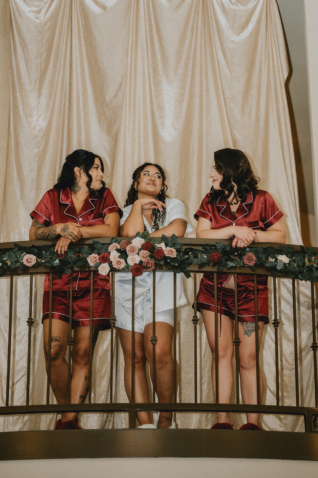 the-empress-estate-rustic-portland-alexis-lucas-alexis-lucas-010-02 The Empress Estate Wedding | Alexis Johnell & Lucas -