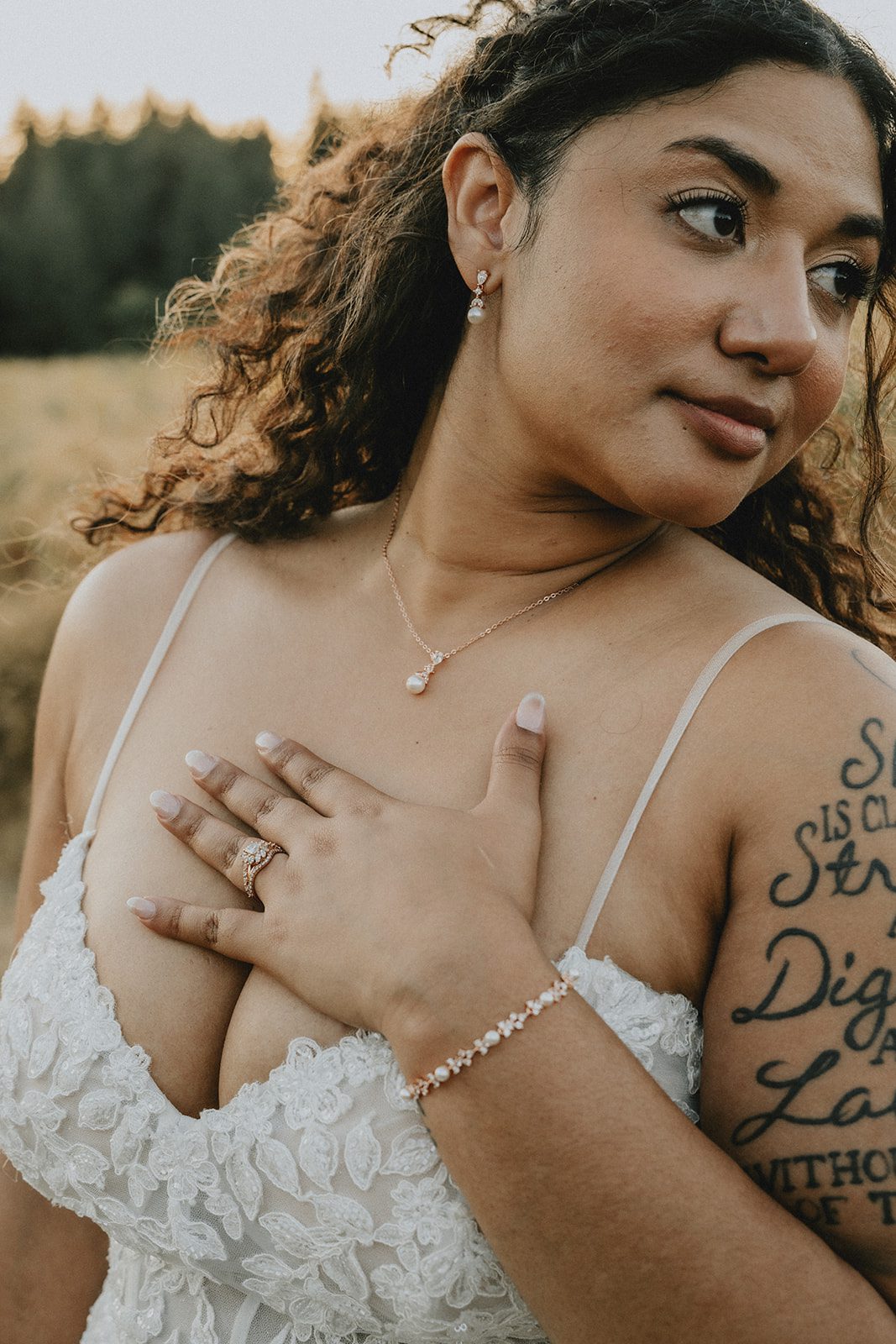 the-empress-estate-rustic-portland-alexis-lucas-alexis-lucas-015-36 The Empress Estate Wedding | Alexis Johnell & Lucas -