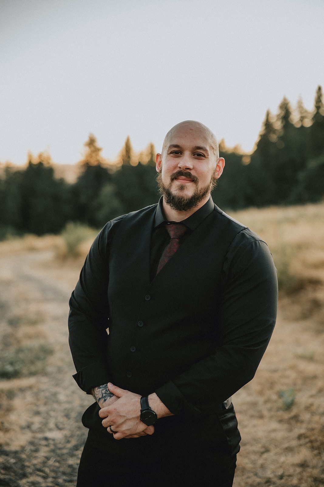 the-empress-estate-rustic-portland-alexis-lucas-alexis-lucas-017-03 The Empress Estate Wedding | Alexis Johnell & Lucas -