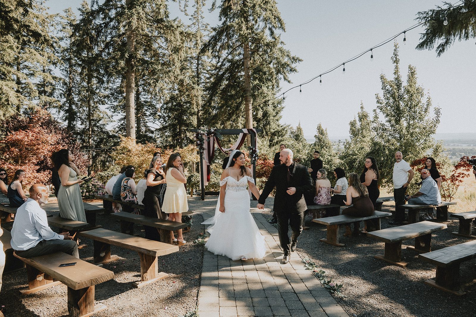 the-empress-estate-rustic-portland-alexis-lucas-alexis-lucas-025-05 The Empress Estate Wedding | Alexis Johnell & Lucas -