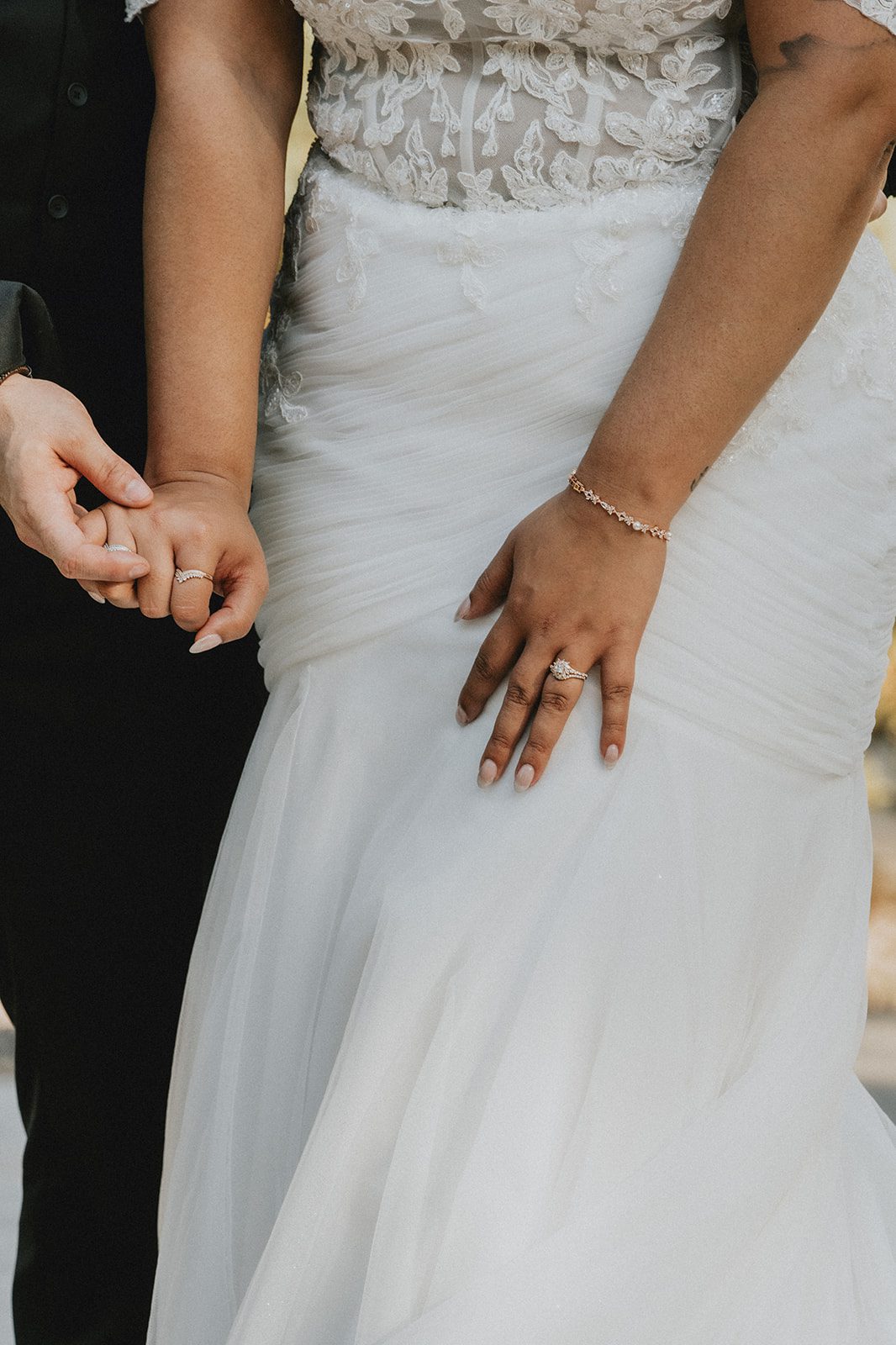 the-empress-estate-rustic-portland-alexis-lucas-alexis-lucas-027-34 The Empress Estate Wedding | Alexis Johnell & Lucas -