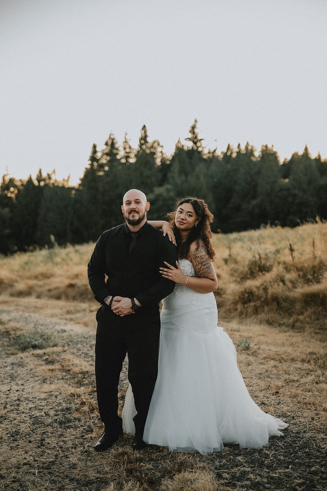 the-empress-estate-rustic-portland-alexis-lucas-alexis-lucas-037-41 The Empress Estate Wedding | Alexis Johnell & Lucas -