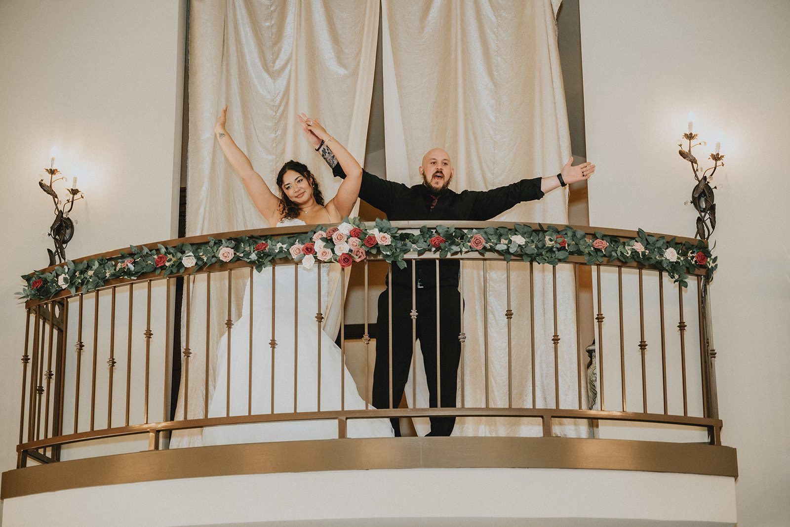 the-empress-estate-rustic-portland-alexis-lucas-alexis-lucas-041-06 The Empress Estate Wedding | Alexis Johnell & Lucas -