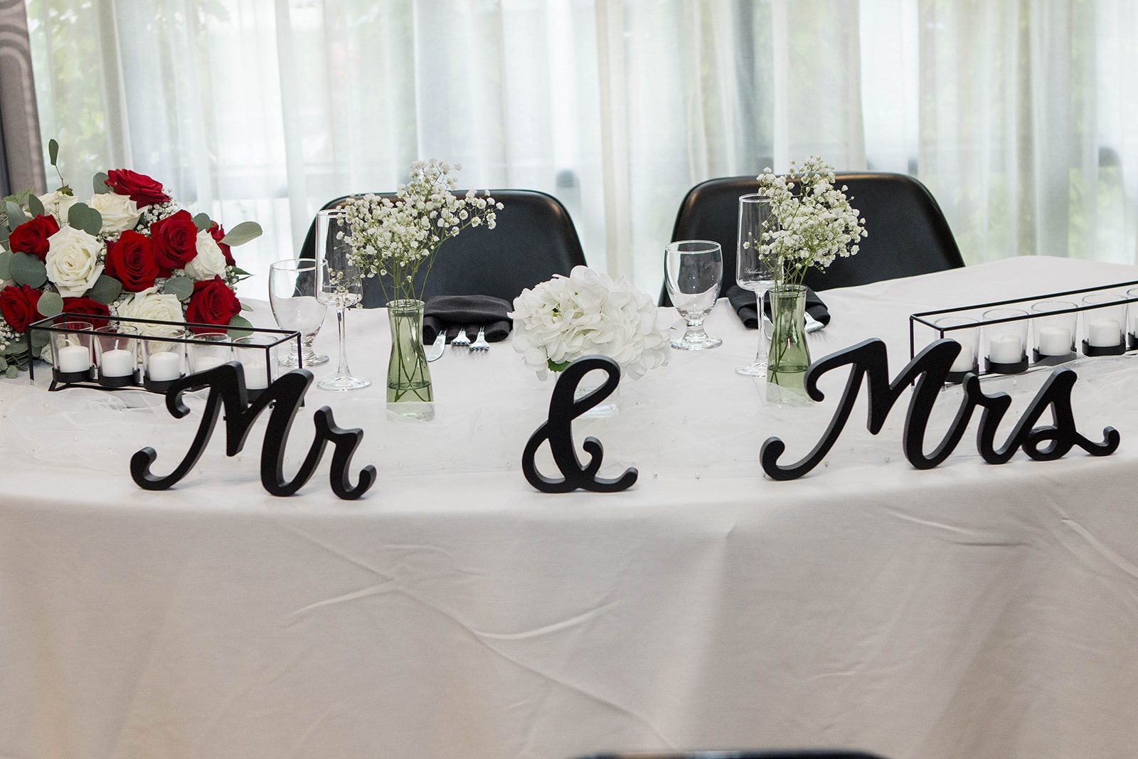 the-loom-hotel-timeless-providence-stephanie-charles-stephanie-charles-003-02 The Loom Hotel Wedding | Stephanie & Charles -