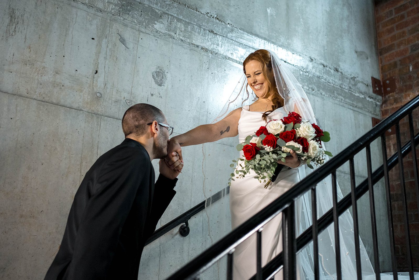 the-loom-hotel-timeless-providence-stephanie-charles-stephanie-charles-020-06 The Loom Hotel Wedding | Stephanie & Charles -