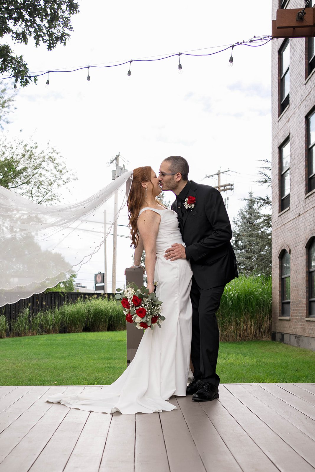 the-loom-hotel-timeless-providence-stephanie-charles-stephanie-charles-028-12 The Loom Hotel Wedding | Stephanie & Charles -