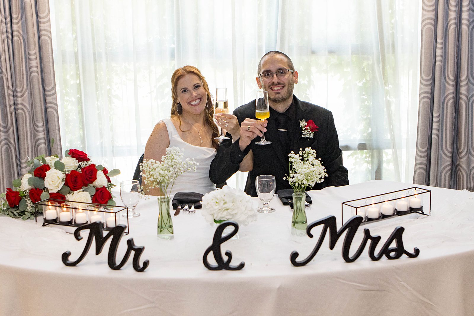 the-loom-hotel-timeless-providence-stephanie-charles-stephanie-charles-029-05 The Loom Hotel Wedding | Stephanie & Charles -