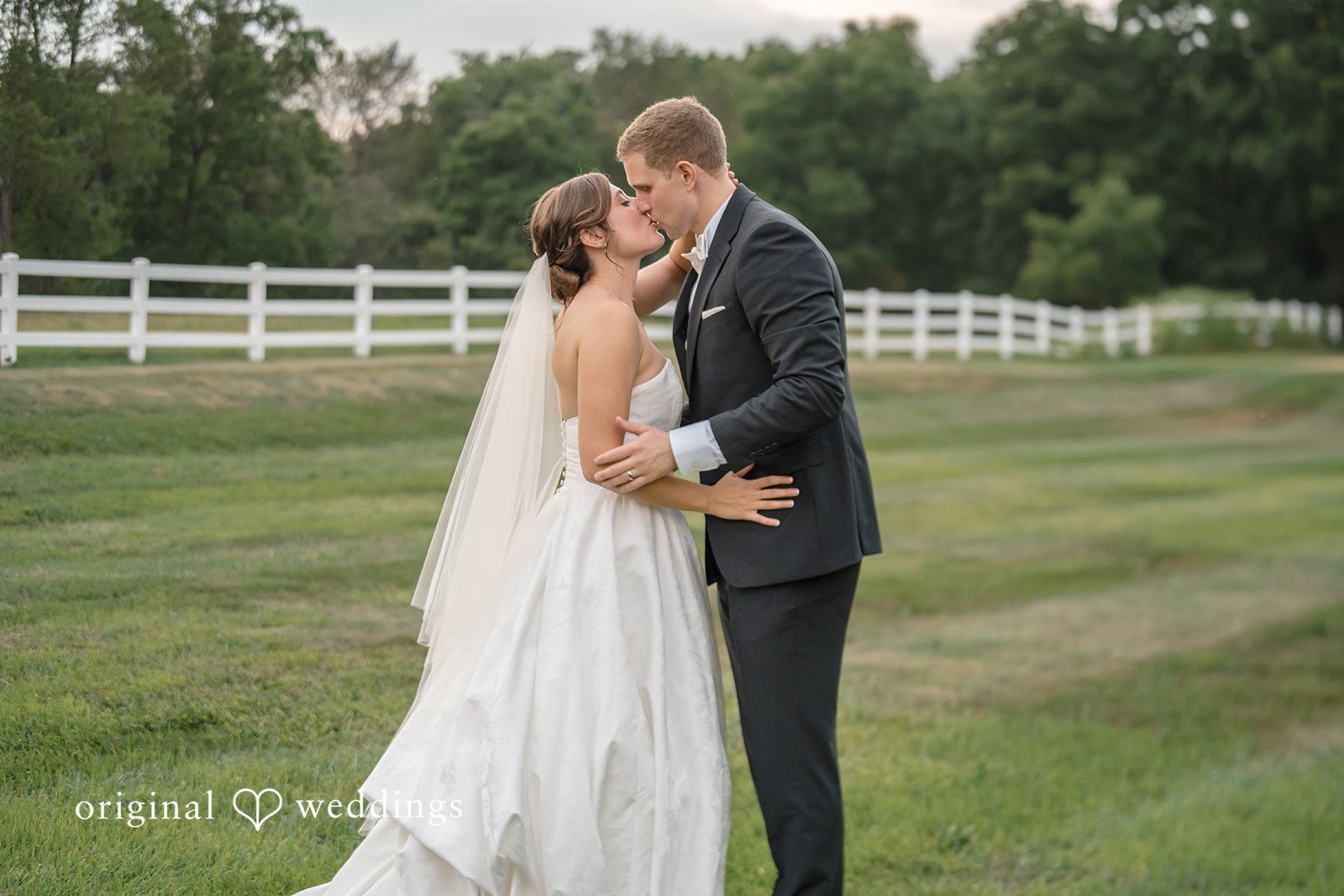 Minneapolis Wedding Photographers at The Madison | Nolan & Angela -