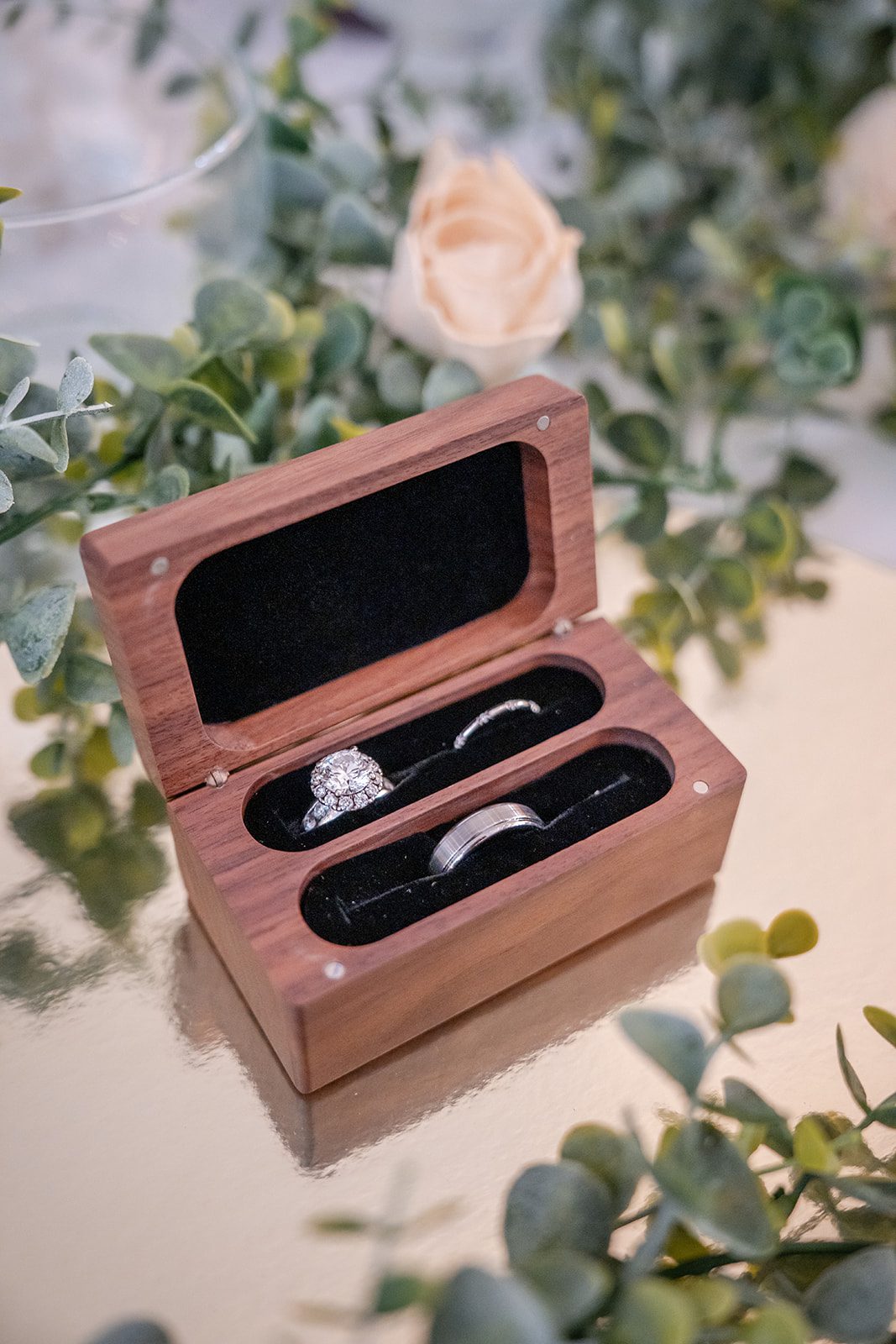 the-midway-timeless-minneapolis-sarah-drew-p005-22 Wedding rings in a wooden ring box