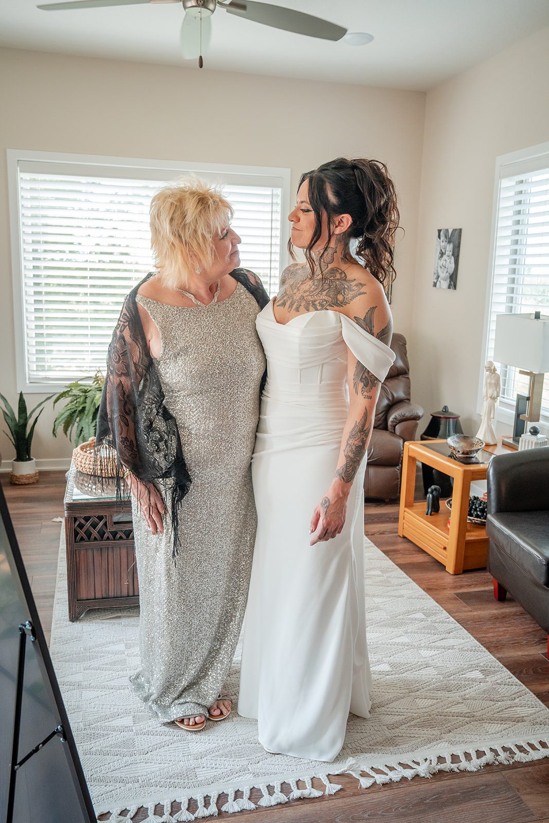 the-midway-timeless-minneapolis-sarah-drew-p009-09 Bride getting ready with her mother