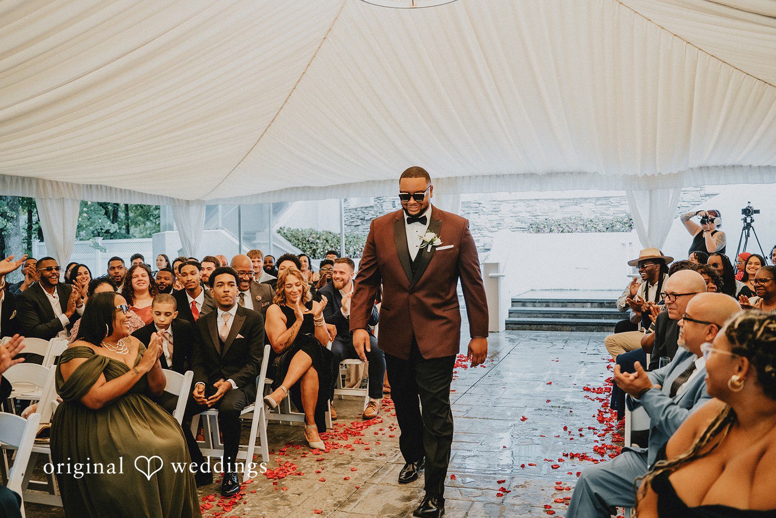 Josseline + Joshua Hartford Wedding Photographers at The Riverview | Josseline & Joshua -