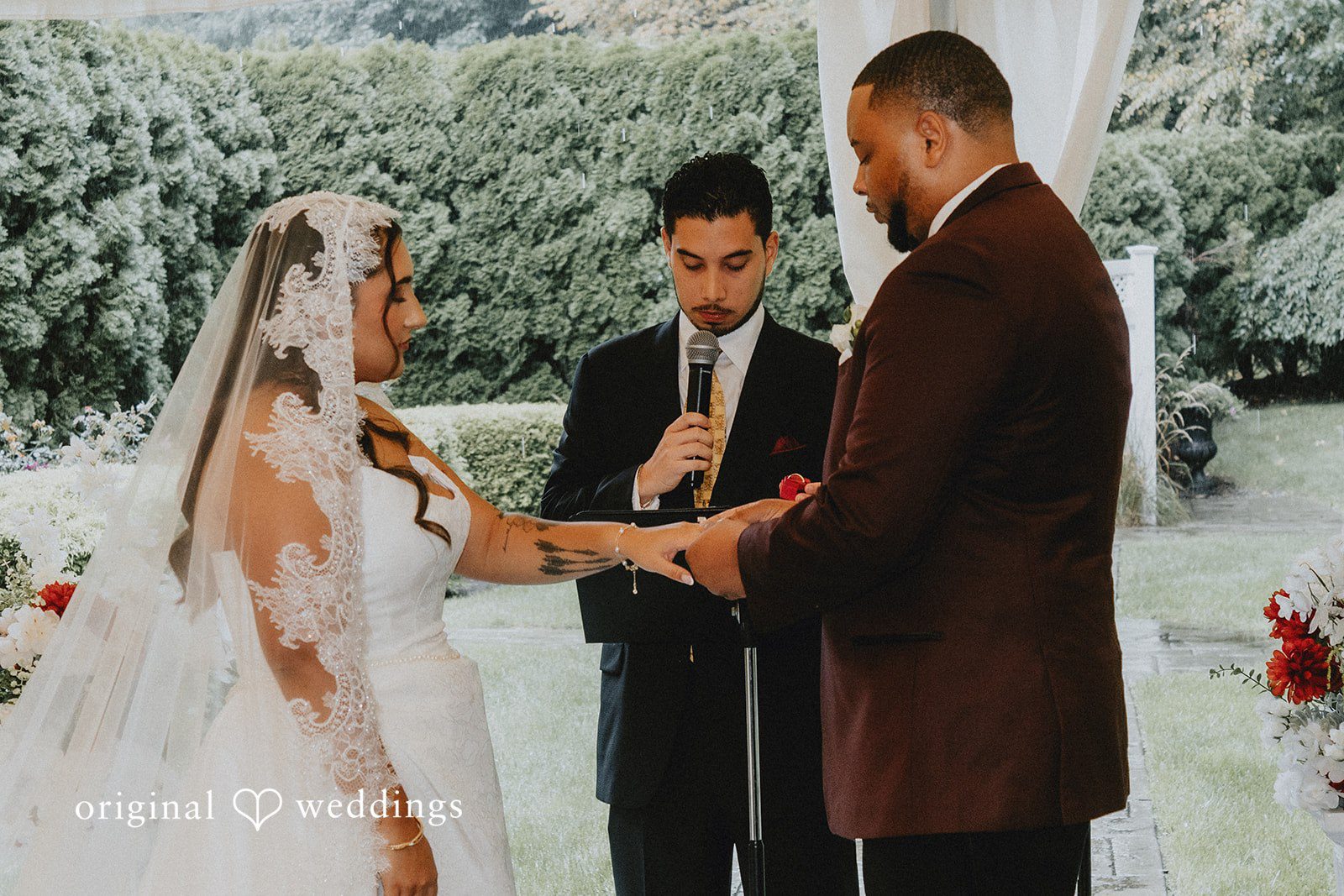 Josseline + Joshua Hartford Wedding Photographers at The Riverview | Josseline & Joshua -