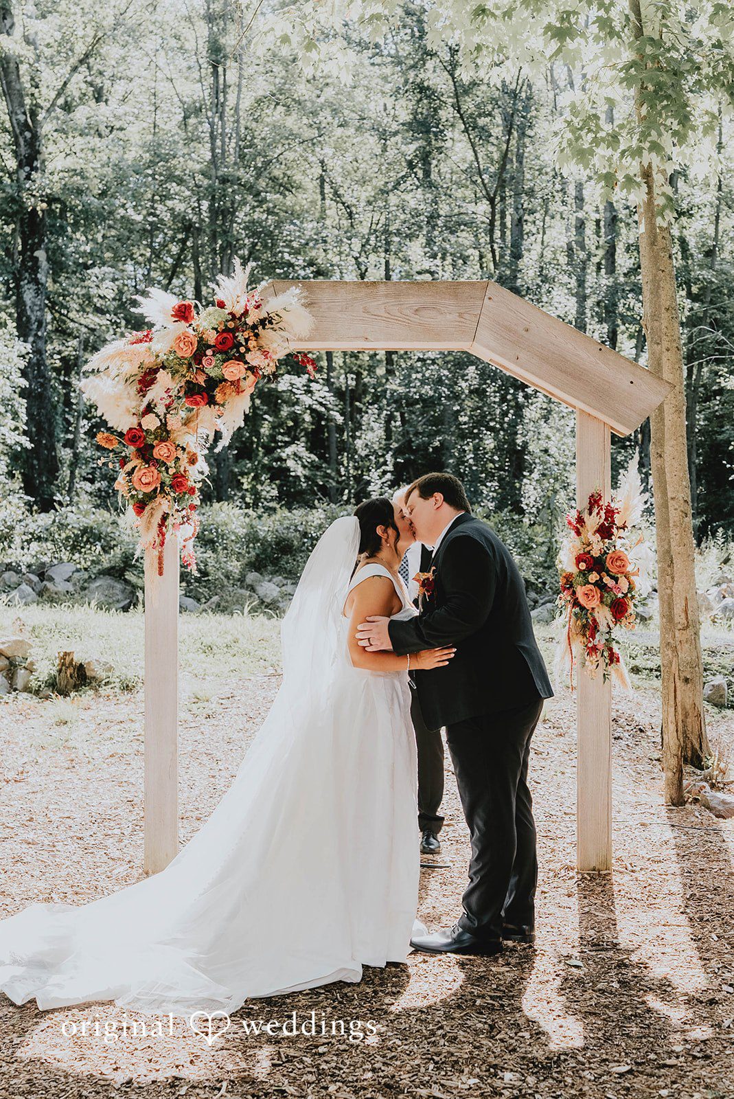 The Swan Barn Door Wedding | Nicole & Nick -