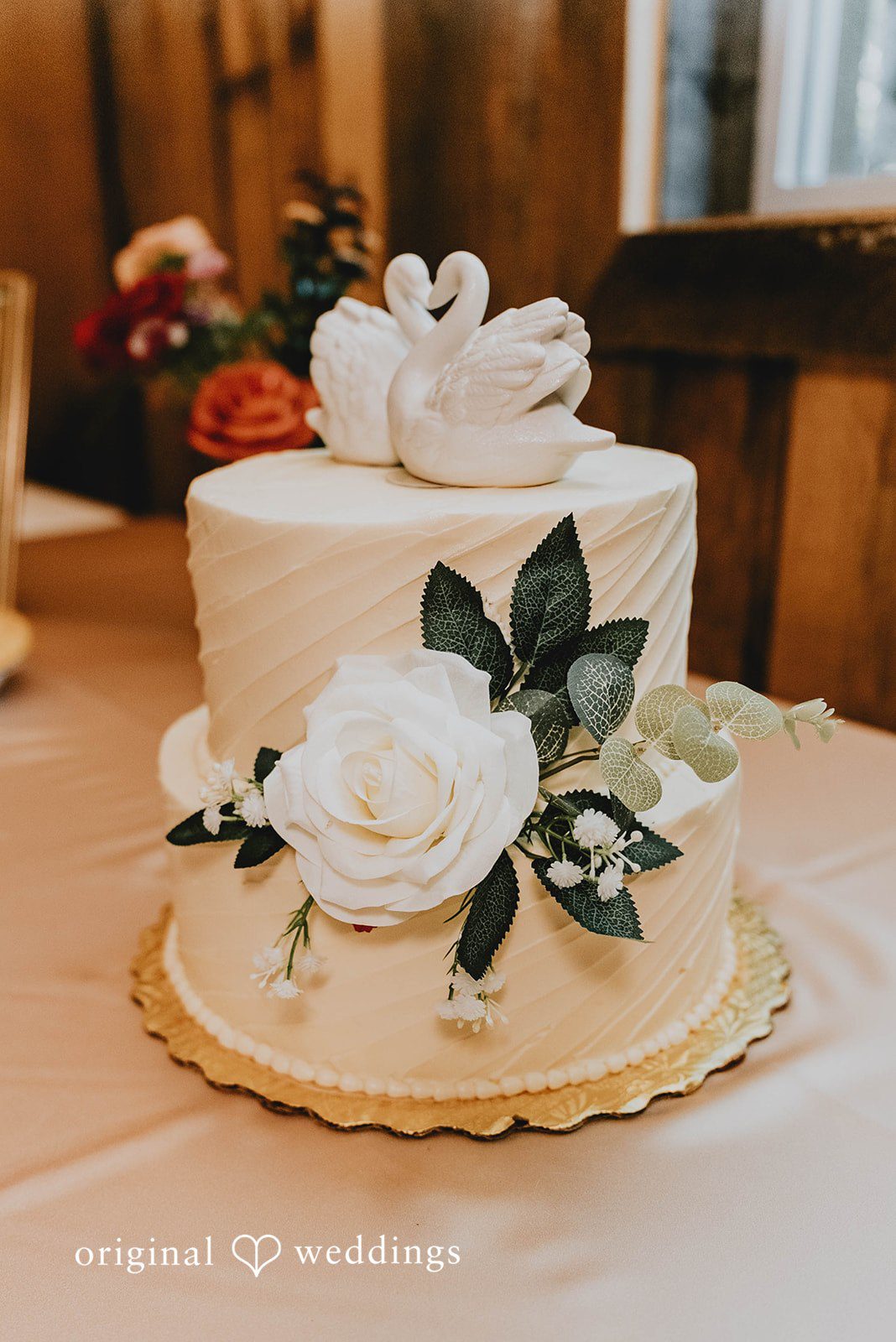 The Swan Barn Door Wedding | Nicole & Nick -