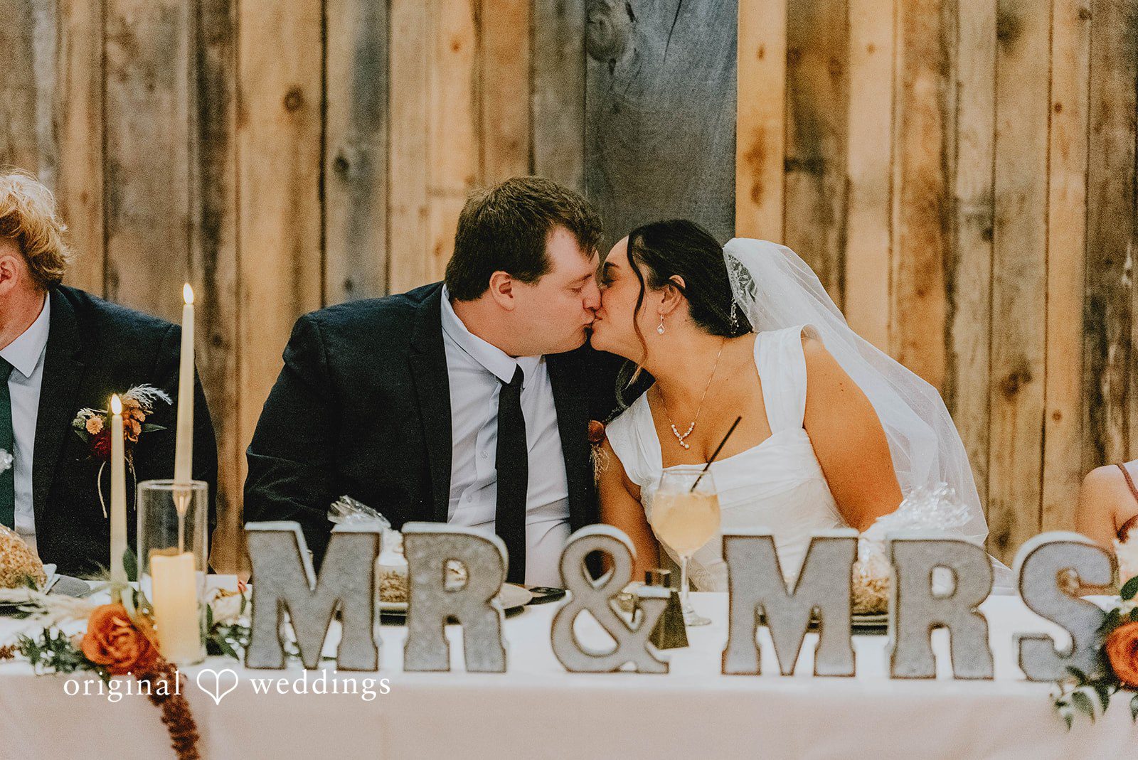 The Swan Barn Door Wedding | Nicole & Nick -