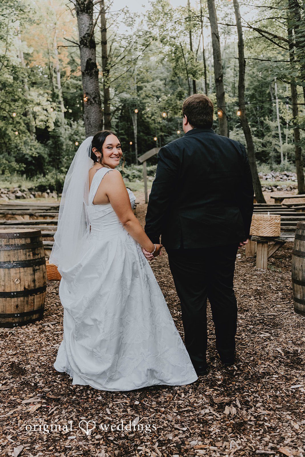 The Swan Barn Door Wedding | Nicole & Nick -