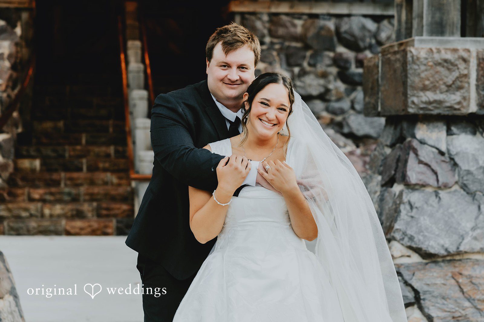 Nicole and Nick’s wedding portrait at The Swan Barn Door captured by Madison wedding photographers.