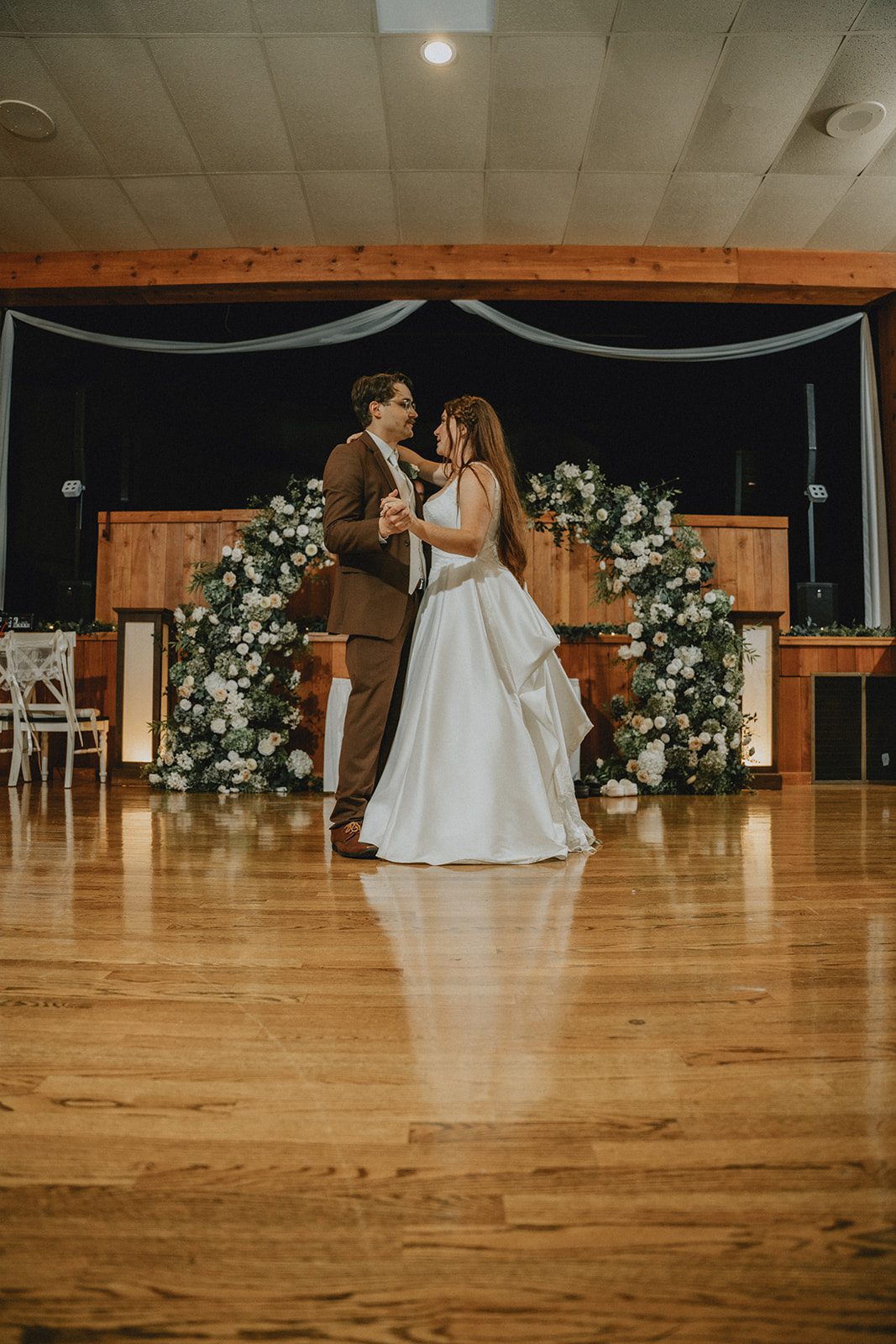 Couple dancing in the reception hall