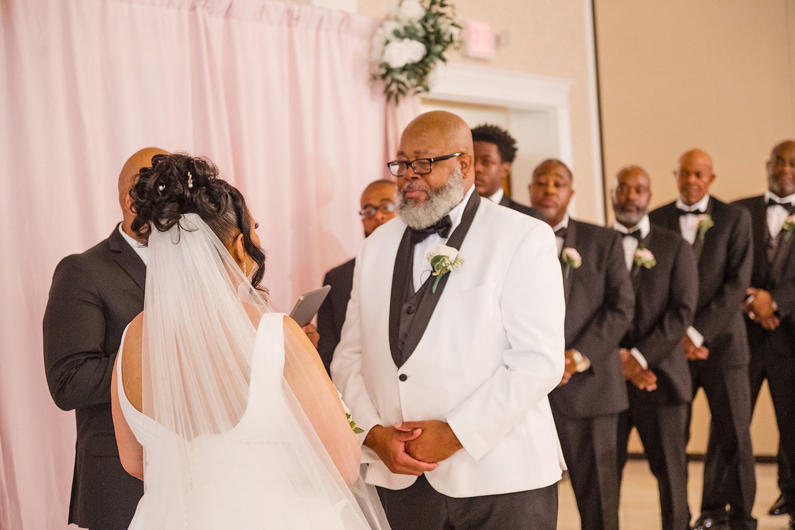 toms-country-place-timeless-cleveland-theodore-kimberle-theodore-kimberle-013-15 Tom's Country Place Wedding | Theodore & Kimberle -