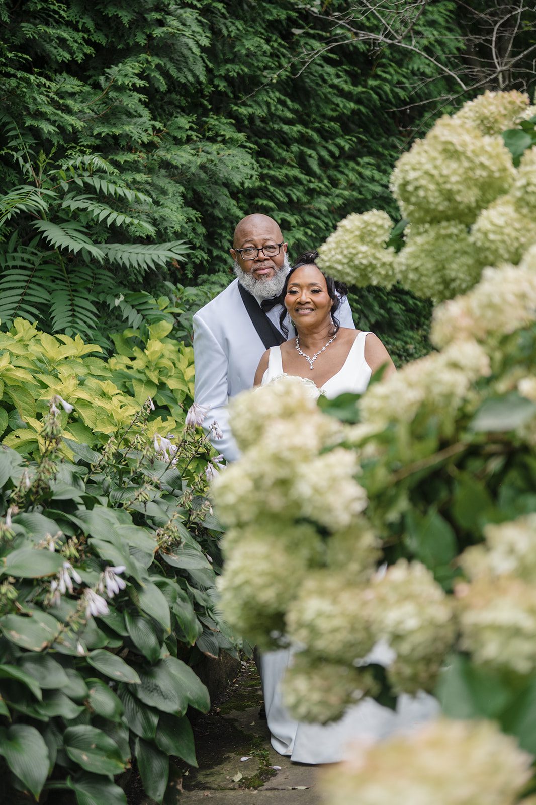 toms-country-place-timeless-cleveland-theodore-kimberle-theodore-kimberle-031-08 Tom's Country Place Wedding | Theodore & Kimberle -