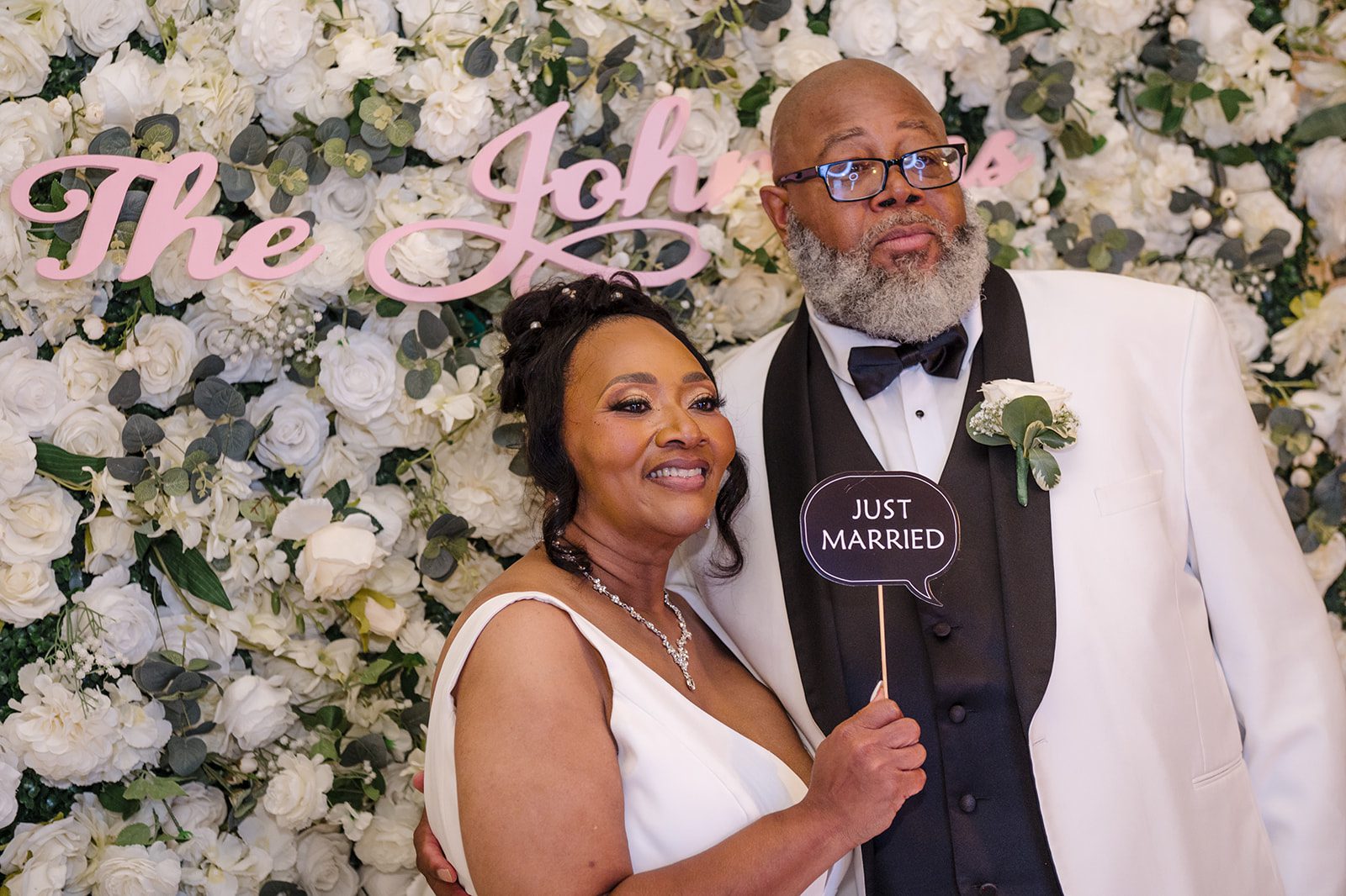 toms-country-place-timeless-cleveland-theodore-kimberle-theodore-kimberle-041-26 Tom's Country Place Wedding | Theodore & Kimberle -