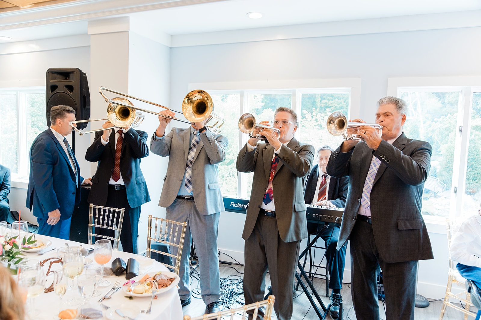 Live band playing at the reception Live band playing at the reception