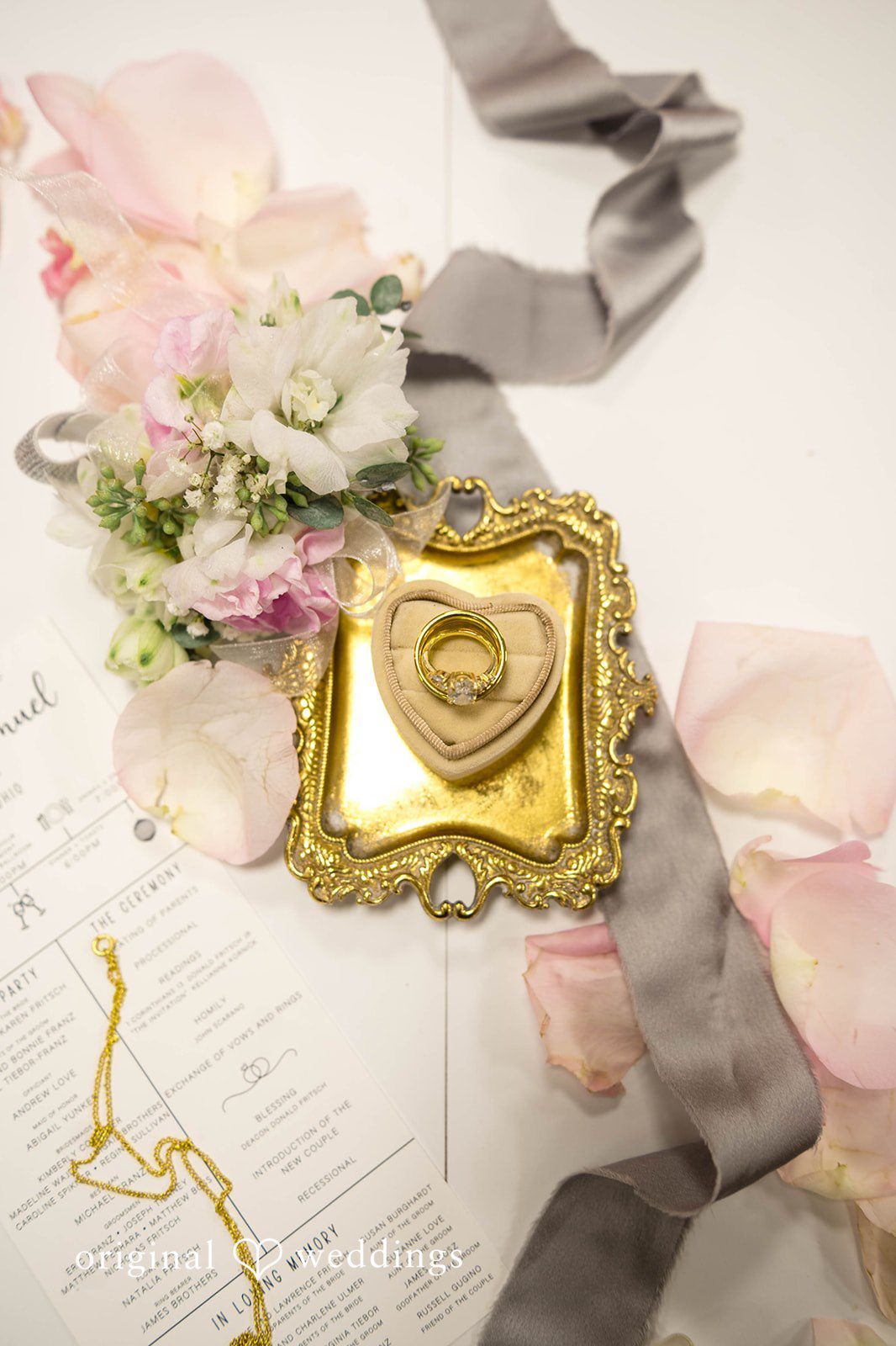 Wedding invitation and floral details