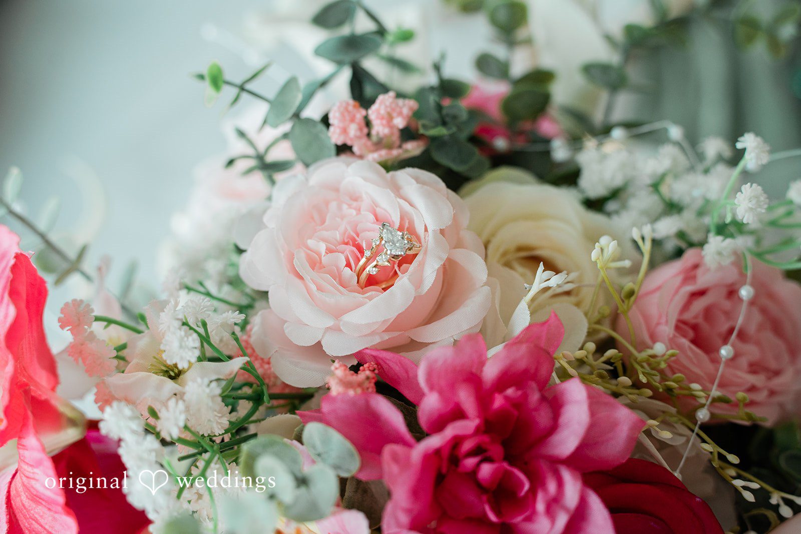 Steven + Alanna Milwaukee Wedding Photographers at Twelve29 | Steven & Alanna -