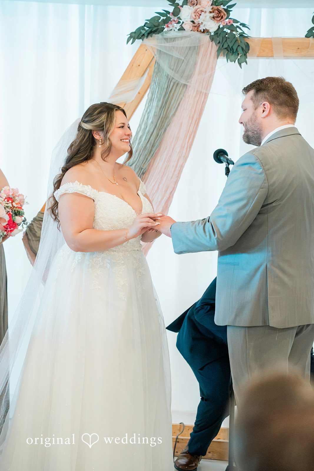 Steven + Alanna Milwaukee Wedding Photographers at Twelve29 | Steven & Alanna -