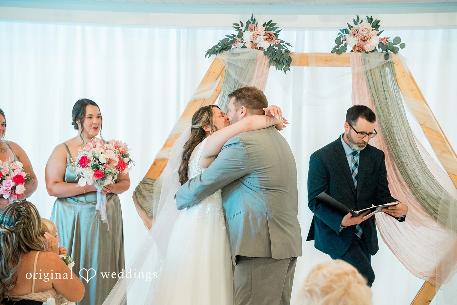 Steven + Alanna Milwaukee Wedding Photographers at Twelve29 | Steven & Alanna -