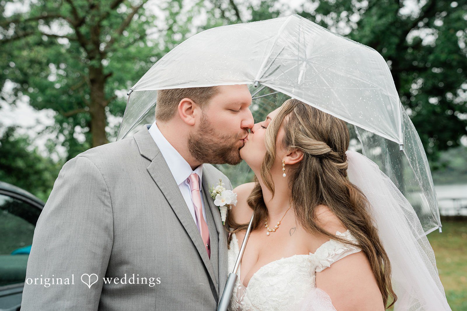 Steven + Alanna Milwaukee Wedding Photographers at Twelve29 | Steven & Alanna -